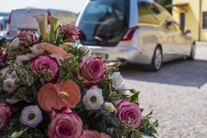 Innovazione-sostenibile-nel-settore-funerario-autofunebri-elettrici